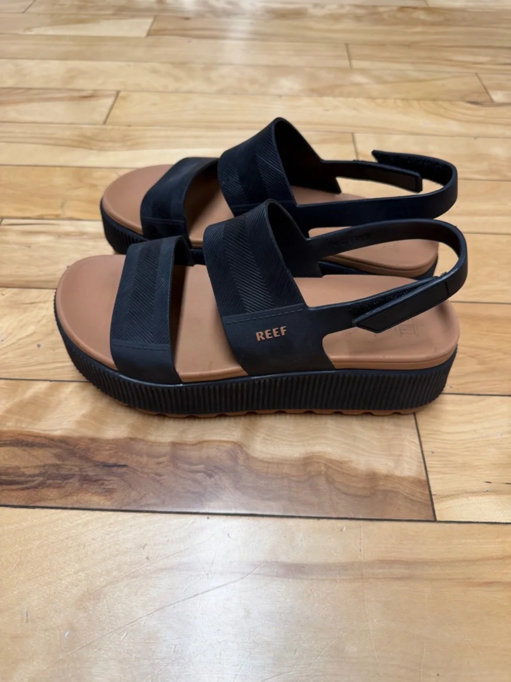REEF WATER VISTA HIGHER PLATFORM SANDALS - Picture 4 of 5